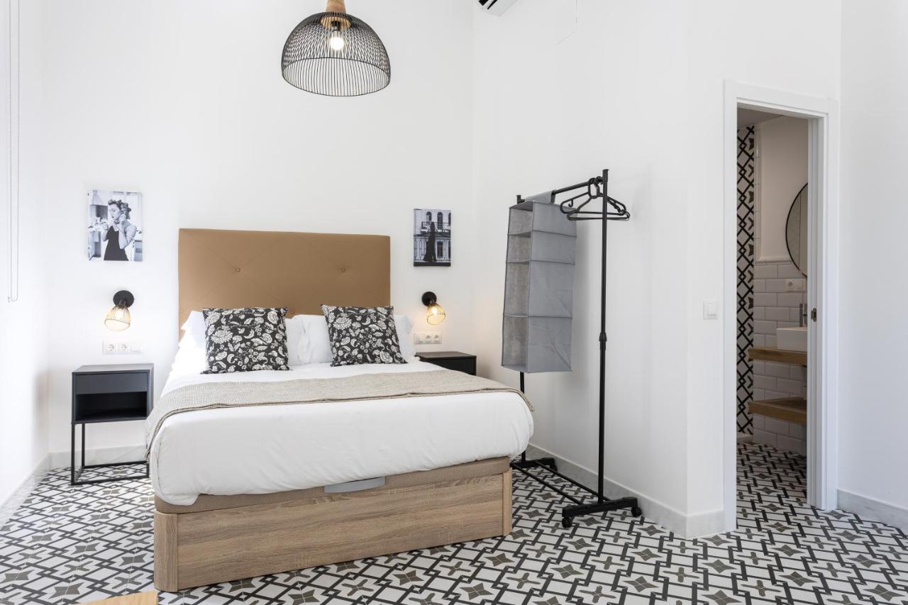 Holidays2Malaga Picasuss Loft New Built Close Huelin Beach And Promenade Exteriör bild